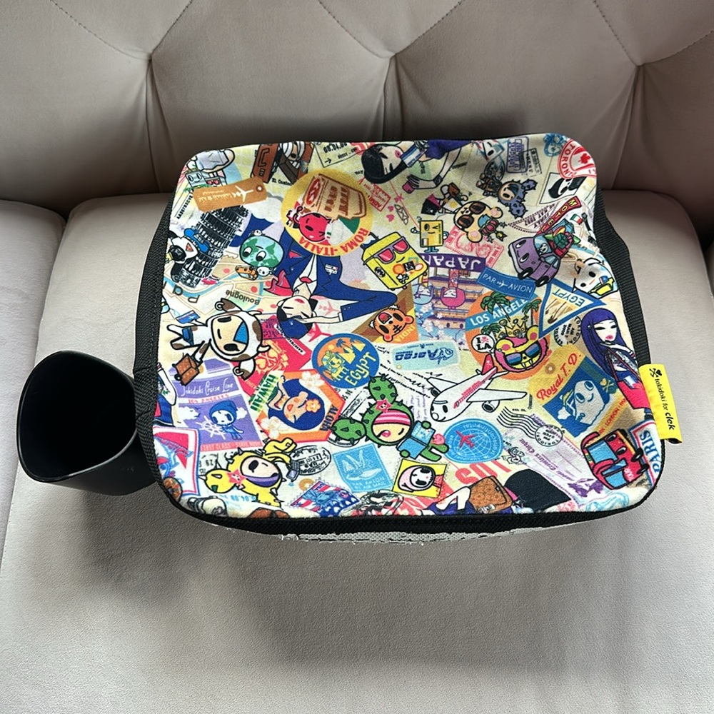 Tokidoki Clek jacket and drink-thingy for Olli booster
